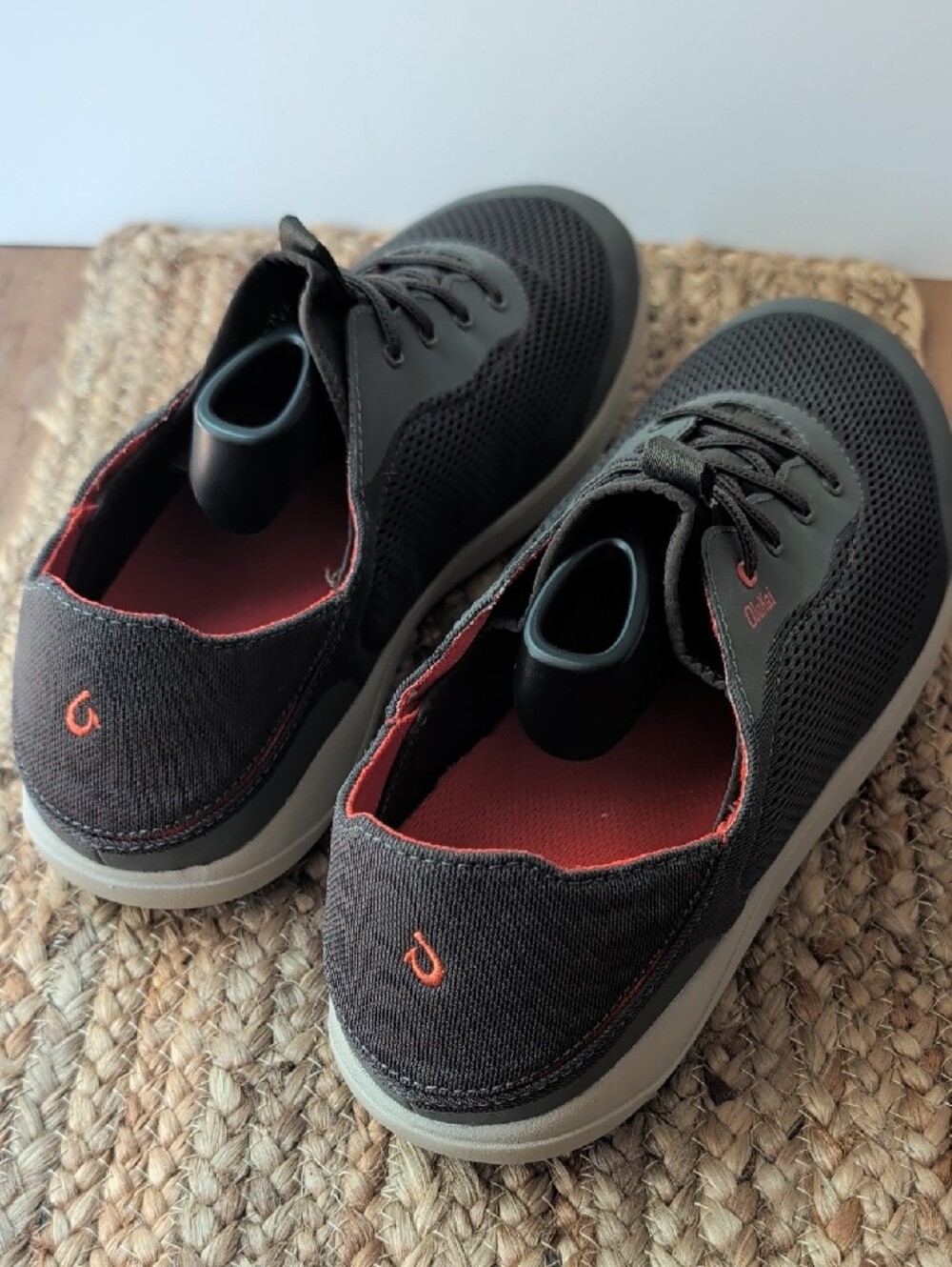 OluKai Men's Gray Mesh Moku Pa'e Sneakers with Orange - Picture 5 of 11